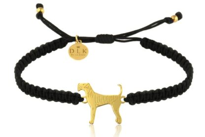 Armband mit Airedale Terrier Hund aus vergoldetem Silber an schwarzem Makramee